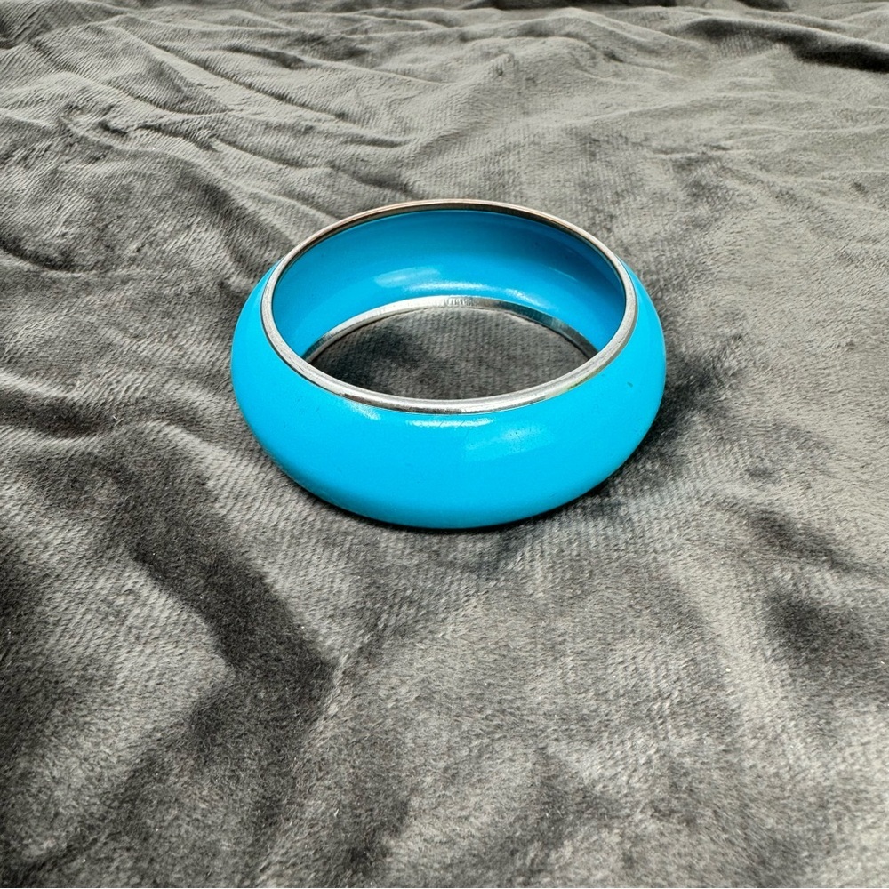 Large Vintage Turquoise and Silver Metal Bracelet